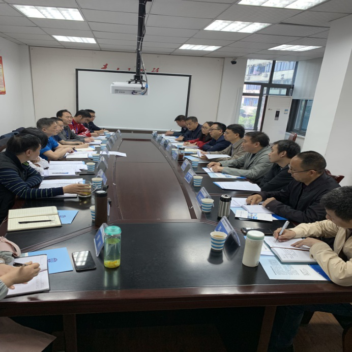 樂山市水務局總工程師馬杰率隊來二次供水公司進行交流學