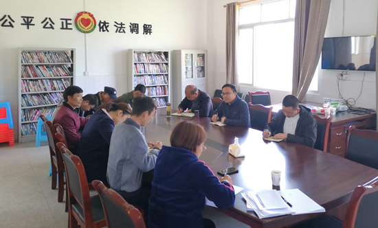 集團(tuán)公司黨委書記、董事長(zhǎng)周燕賓一行調(diào)研脫貧攻堅(jiān)工作