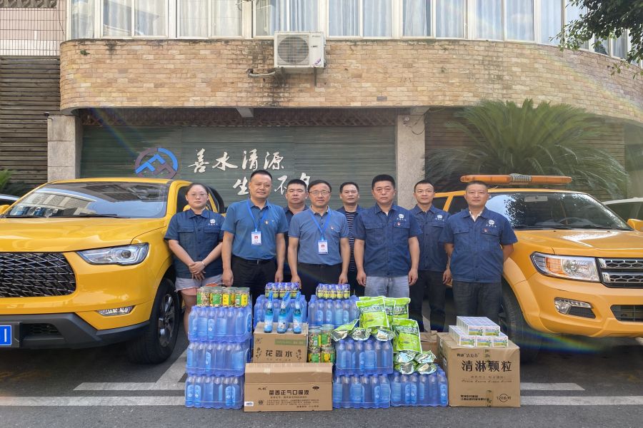 奮戰(zhàn)一線保供水，夏送清涼沁人心