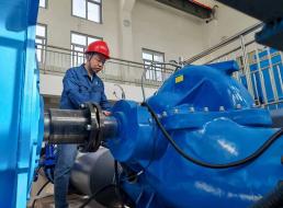 《榜樣在身邊》系列報(bào)道——陽(yáng)輝、王琴 平凡崗位映初心，勤勉耕耘勇?lián)?dāng)