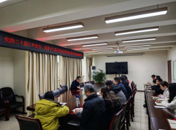 清源水務(wù)公司黨委委員、副總經(jīng)理、總工工程師陳興華宣講黨的二十屆三中全會(huì)及省市全會(huì)精神